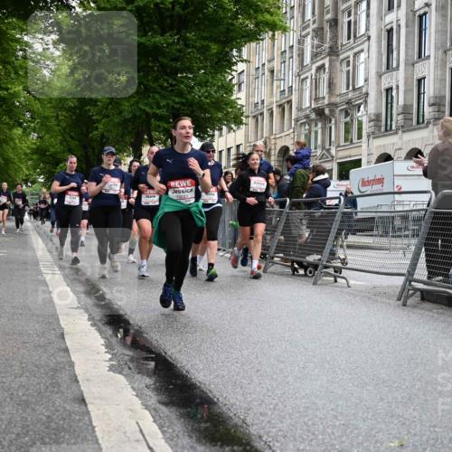 14.06.2026 - REWE Women's Run J. Mangold http://msf.ph/oto/9751980 14.06.2026 10:06:04 Ziel 10243, 10255, 10474, 10655, 10672, 10857, 11011, 11148, 11233, 11235, 11410 meine-sportfotos.de