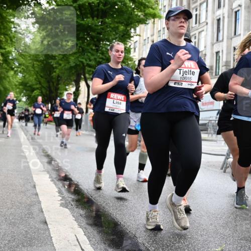 14.06.2026 - REWE Women's Run J. Mangold http://msf.ph/oto/9752008 14.06.2026 10:06:07 Ziel 10243, 10255, 10474, 10655, 10672, 10826, 10857, 11011, 11148, 11233, 11235, 11250, 11410, 11484, 11521 meine-sportfotos.de