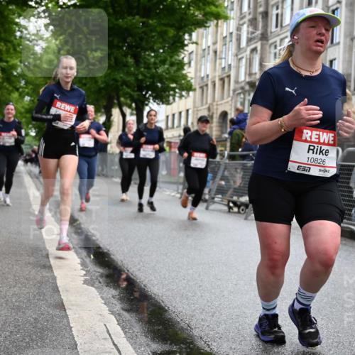 14.06.2026 - REWE Women's Run J. Mangold http://msf.ph/oto/9752043 14.06.2026 10:06:11 Ziel 10255, 10474, 10597, 10635, 10655, 10672, 10747, 10826, 10857, 11011, 11148, 11233, 11235, 11250, 11267, 11410, 11484, 11521 meine-sportfotos.de
