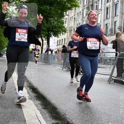 14.06.2026 - REWE Women's Run J. Mangold http://msf.ph/oto/9752065 14.06.2026 10:06:14 Ziel 10597, 10635, 10747, 10826, 11182, 11250, 11267, 11484, 11521 meine-sportfotos.de