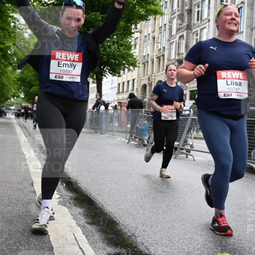 14.06.2026 - REWE Women's Run J. Mangold http://msf.ph/oto/9752067 14.06.2026 10:06:14 Ziel 10597, 10635, 10747, 10826, 11182, 11250, 11267, 11484, 11521 meine-sportfotos.de