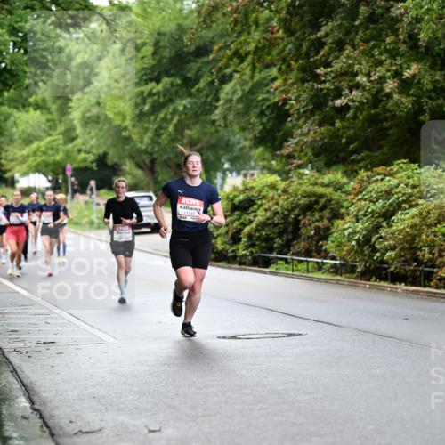 14.06.2026 - REWE Women's Run Dr. Thomas Lammeyer http://msf.ph/oto/9752080 14.06.2026 09:14:56 Laufen 20, 11141 meine-sportfotos.de