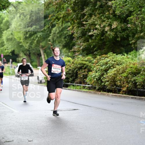 14.06.2026 - REWE Women's Run Dr. Thomas Lammeyer http://msf.ph/oto/9752090 14.06.2026 09:14:56 Laufen 11141 meine-sportfotos.de