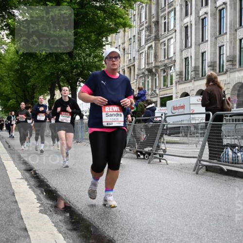 14.06.2026 - REWE Women's Run J. Mangold http://msf.ph/oto/9752124 14.06.2026 10:06:32 Ziel 10060, 10061, 10282, 10428, 10791, 10825, 10868, 10939, 11031 meine-sportfotos.de