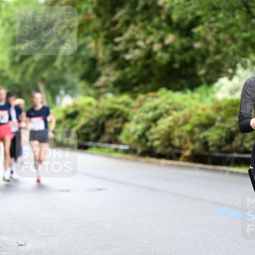 14.06.2026 - REWE Women's Run Dr. Thomas Lammeyer http://msf.ph/oto/9752160 14.06.2026 09:15:01 Laufen 10274, 7 meine-sportfotos.de