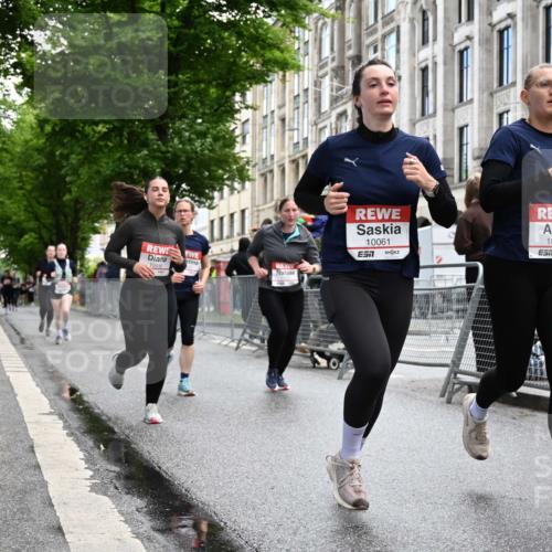 14.06.2026 - REWE Women's Run J. Mangold http://msf.ph/oto/9752163 14.06.2026 10:06:36 Ziel 10060, 10061, 10428, 10505, 10791, 10825, 10868, 10939, 11031, 11354, 11476 meine-sportfotos.de