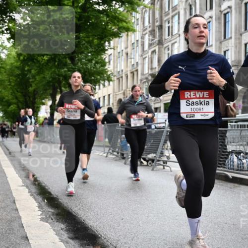 14.06.2026 - REWE Women's Run J. Mangold http://msf.ph/oto/9752165 14.06.2026 10:06:36 Ziel 10060, 10061, 10428, 10505, 10791, 10825, 10868, 10939, 11031, 11354, 11476 meine-sportfotos.de