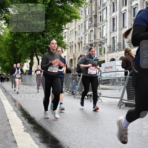 14.06.2026 - REWE Women's Run J. Mangold http://msf.ph/oto/9752167 14.06.2026 10:06:36 Ziel 10060, 10061, 10428, 10505, 10791, 10825, 10868, 10939, 11031, 11354, 11476 meine-sportfotos.de