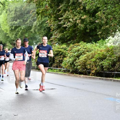 14.06.2026 - REWE Women's Run Dr. Thomas Lammeyer http://msf.ph/oto/9752178 14.06.2026 09:15:02 Laufen 10215, 10929 meine-sportfotos.de