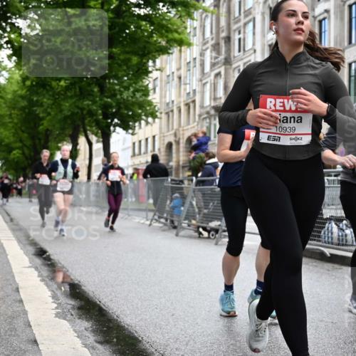 14.06.2026 - REWE Women's Run J. Mangold http://msf.ph/oto/9752179 14.06.2026 10:06:38 Ziel 10060, 10061, 10505, 10791, 10825, 10868, 10939, 11031, 11354, 11476 meine-sportfotos.de