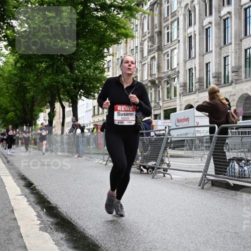 14.06.2026 - REWE Women's Run J. Mangold http://msf.ph/oto/9752198 14.06.2026 10:06:41 Ziel 10505, 10791, 10825, 10939, 11354, 11476 meine-sportfotos.de