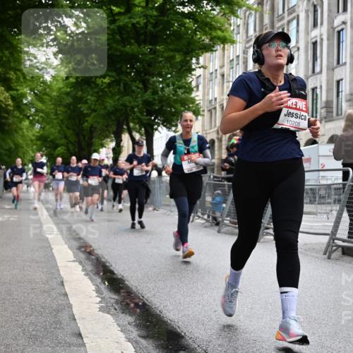 14.06.2026 - REWE Women's Run J. Mangold http://msf.ph/oto/9752247 14.06.2026 10:06:51 Ziel 10117, 10205, 10467, 10609, 10888, 10949, 11015, 11084, 11127, 11161 meine-sportfotos.de
