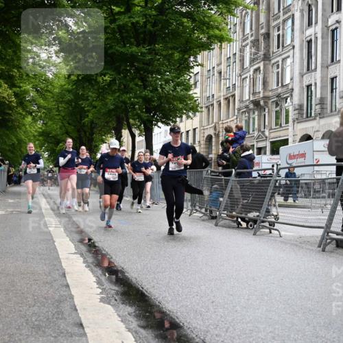 14.06.2026 - REWE Women's Run J. Mangold http://msf.ph/oto/9752260 14.06.2026 10:06:52 Ziel 10006, 10007, 10008, 10009, 10117, 10205, 10467, 10609, 10888, 10949, 11015, 11084, 11127, 11161, 11192 meine-sportfotos.de