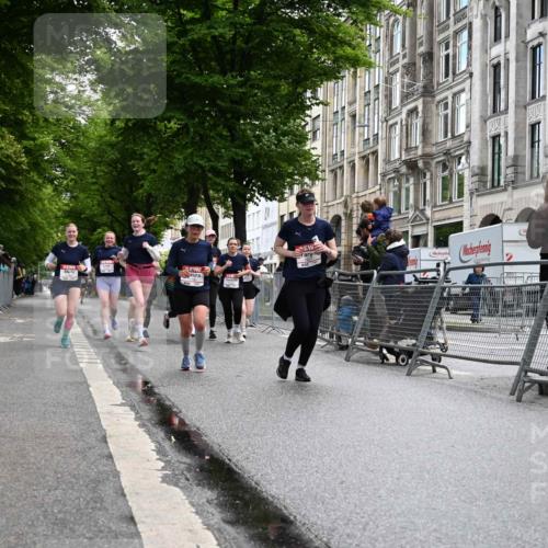 14.06.2026 - REWE Women's Run J. Mangold http://msf.ph/oto/9752266 14.06.2026 10:06:53 Ziel 10006, 10007, 10008, 10009, 10117, 10205, 10467, 10888, 10949, 11015, 11084, 11127, 11161, 11192 meine-sportfotos.de
