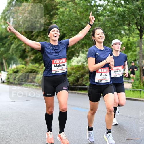 14.06.2026 - REWE Women's Run Dr. Thomas Lammeyer http://msf.ph/oto/9752298 14.06.2026 09:15:10 Laufen 10118, 10120, 10808, 10095, 7 meine-sportfotos.de