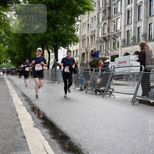 14.06.2026 - REWE Women's Run J. Mangold http://msf.ph/oto/9752315 14.06.2026 10:07:05 Ziel 10113, 10508, 11252 meine-sportfotos.de