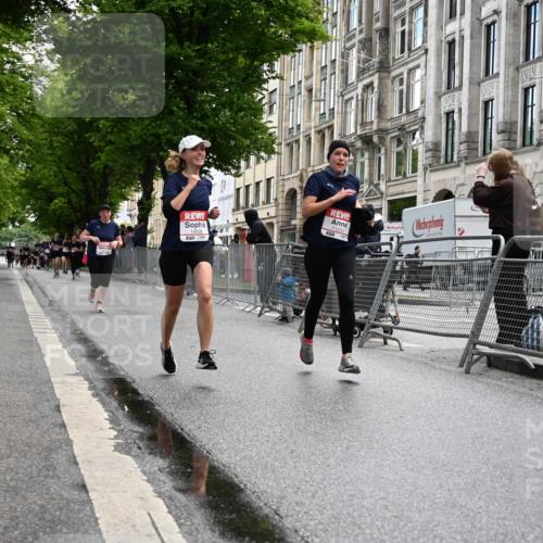14.06.2026 - REWE Women's Run J. Mangold http://msf.ph/oto/9752323 14.06.2026 10:07:06 Ziel 10113, 10508, 11252 meine-sportfotos.de