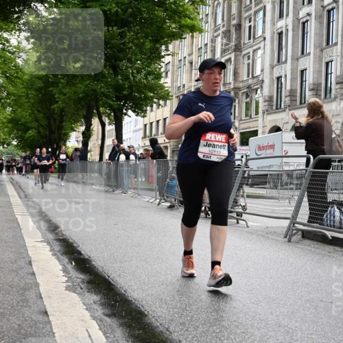 14.06.2026 - REWE Women's Run J. Mangold http://msf.ph/oto/9752342 14.06.2026 10:07:11 Ziel 10113, 10508, 11252 meine-sportfotos.de