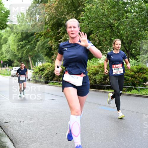 14.06.2026 - REWE Women's Run Dr. Thomas Lammeyer http://msf.ph/oto/9752382 14.06.2026 09:15:16 Laufen 10074 meine-sportfotos.de