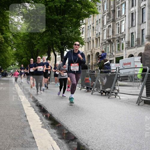 14.06.2026 - REWE Women's Run J. Mangold http://msf.ph/oto/9752388 14.06.2026 10:07:27 Ziel 10126, 10164, 10194, 10237, 11021, 11062, 11098, 11099, 11496 meine-sportfotos.de