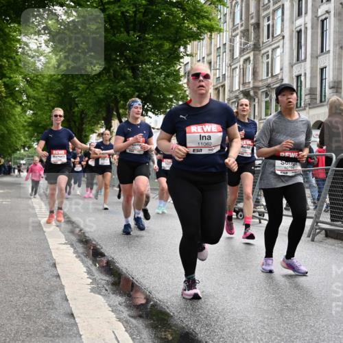 14.06.2026 - REWE Women's Run J. Mangold http://msf.ph/oto/9752414 14.06.2026 10:07:29 Ziel 10126, 10164, 10194, 10237, 10852, 11021, 11062, 11098, 11099, 11156, 11496 meine-sportfotos.de