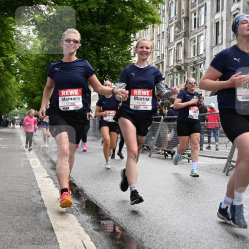 14.06.2026 - REWE Women's Run J. Mangold http://msf.ph/oto/9752430 14.06.2026 10:07:31 Ziel 10126, 10164, 10194, 10237, 10350, 10414, 10685, 10852, 11021, 11033, 11062, 11063, 11098, 11099, 11156, 11496 meine-sportfotos.de