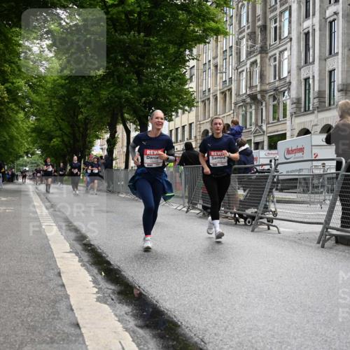 14.06.2026 - REWE Women's Run J. Mangold http://msf.ph/oto/9752487 14.06.2026 10:07:40 Ziel 10213, 10350, 10414, 10685, 11033, 11063, 11073, 11480 meine-sportfotos.de