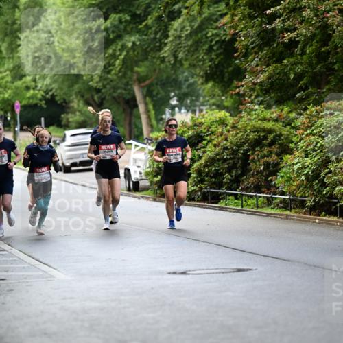 14.06.2026 - REWE Women's Run Dr. Thomas Lammeyer http://msf.ph/oto/9752499 14.06.2026 09:15:25 Laufen 10115, 10021 meine-sportfotos.de
