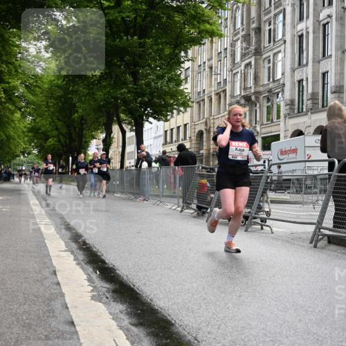 14.06.2026 - REWE Women's Run J. Mangold http://msf.ph/oto/9752511 14.06.2026 10:07:43 Ziel 10213, 11073, 11480 meine-sportfotos.de