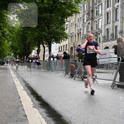 14.06.2026 - REWE Women's Run J. Mangold http://msf.ph/oto/9752514 14.06.2026 10:07:43 Ziel 10213, 11073, 11480 meine-sportfotos.de