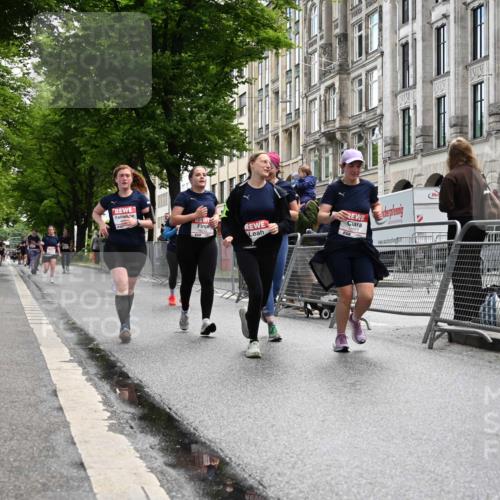 14.06.2026 - REWE Women's Run J. Mangold http://msf.ph/oto/9752531 14.06.2026 10:07:50 Ziel 10353, 10723, 10739, 10743, 11145, 11376, 11393 meine-sportfotos.de