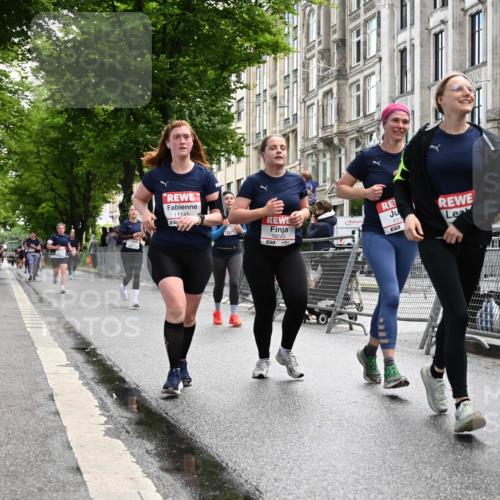 14.06.2026 - REWE Women's Run J. Mangold http://msf.ph/oto/9752544 14.06.2026 10:07:51 Ziel 10353, 10371, 10723, 10739, 10743, 11145, 11376, 11393 meine-sportfotos.de