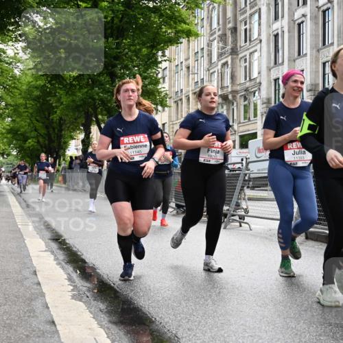 14.06.2026 - REWE Women's Run J. Mangold http://msf.ph/oto/9752546 14.06.2026 10:07:52 Ziel 10353, 10371, 10723, 10739, 10743, 11145, 11376, 11393 meine-sportfotos.de