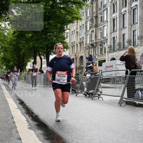 14.06.2026 - REWE Women's Run J. Mangold http://msf.ph/oto/9752580 14.06.2026 10:07:57 Ziel 10371, 10578, 10739, 11376, 11525 meine-sportfotos.de