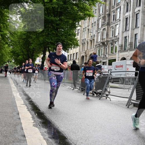 14.06.2026 - REWE Women's Run J. Mangold http://msf.ph/oto/9752594 14.06.2026 10:08:02 Ziel 10574, 10578, 10582, 11525 meine-sportfotos.de
