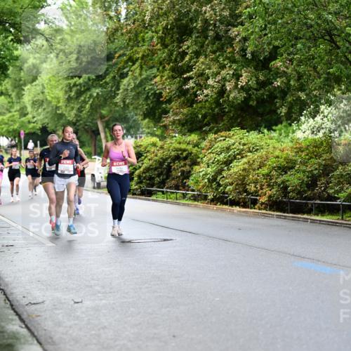 14.06.2026 - REWE Women's Run Dr. Thomas Lammeyer http://msf.ph/oto/9752616 14.06.2026 09:15:33 Laufen 11529 meine-sportfotos.de