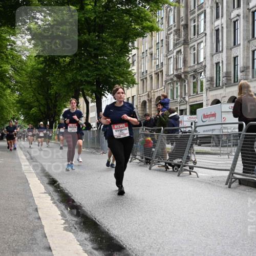 14.06.2026 - REWE Women's Run J. Mangold http://msf.ph/oto/9752617 14.06.2026 10:08:06 Ziel 10504, 10574, 10578, 10582, 10760, 10764, 11525 meine-sportfotos.de