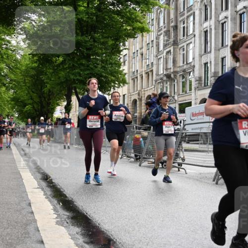 14.06.2026 - REWE Women's Run J. Mangold http://msf.ph/oto/9752626 14.06.2026 10:08:08 Ziel 10504, 10574, 10582, 10760, 10764, 11200 meine-sportfotos.de