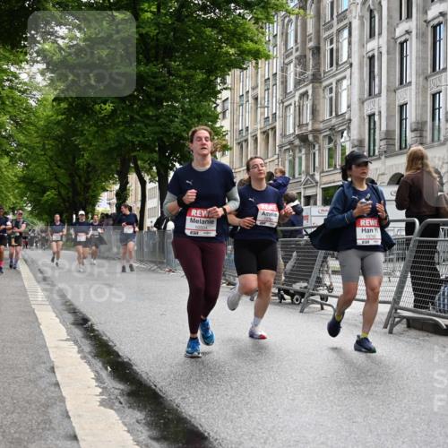 14.06.2026 - REWE Women's Run J. Mangold http://msf.ph/oto/9752633 14.06.2026 10:08:08 Ziel 10504, 10574, 10582, 10760, 10764, 11200 meine-sportfotos.de