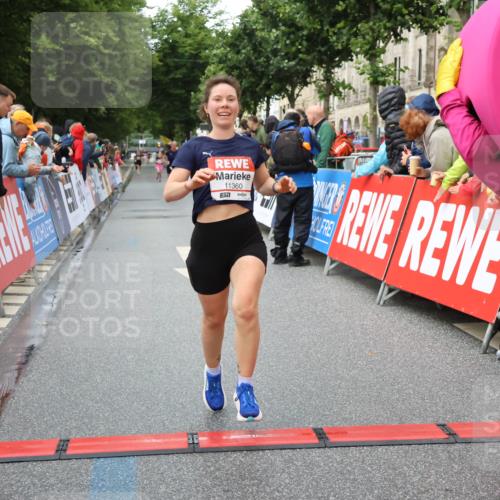 14.06.2026 - REWE Women's Run Strokosch-Dieckow http://msf.ph/oto/9752659 14.06.2026 09:49:25 Ziel 10741, 11360 meine-sportfotos.de