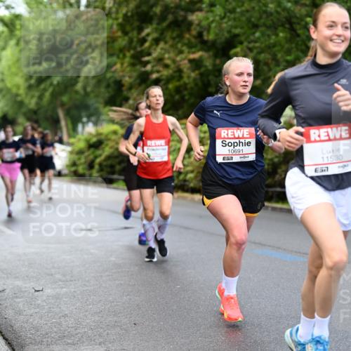 14.06.2026 - REWE Women's Run Dr. Thomas Lammeyer http://msf.ph/oto/9752677 14.06.2026 09:15:37 Laufen 10691, 7, 11530 meine-sportfotos.de
