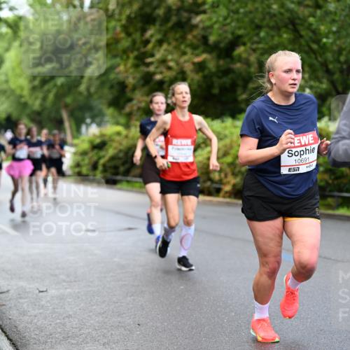 14.06.2026 - REWE Women's Run Dr. Thomas Lammeyer http://msf.ph/oto/9752682 14.06.2026 09:15:38 Laufen 10691, 11530 meine-sportfotos.de