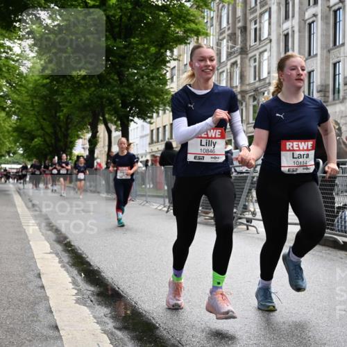 14.06.2026 - REWE Women's Run J. Mangold http://msf.ph/oto/9752700 14.06.2026 10:08:26 Ziel 10114, 10361, 10846, 11071 meine-sportfotos.de