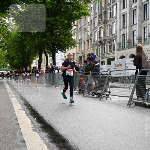 14.06.2026 - REWE Women's Run J. Mangold http://msf.ph/oto/9752703 14.06.2026 10:08:27 Ziel 10114, 10361, 10846, 11071 meine-sportfotos.de