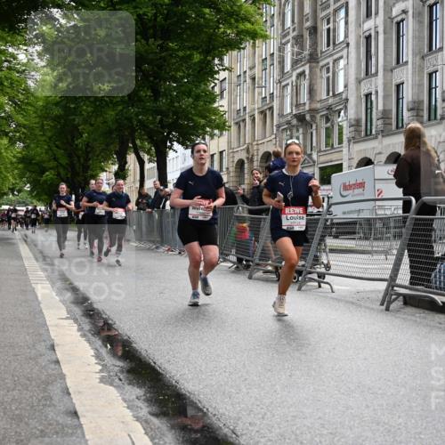 14.06.2026 - REWE Women's Run J. Mangold http://msf.ph/oto/9752716 14.06.2026 10:08:33 Ziel 10124, 10259, 10376, 10692, 10793, 11197 meine-sportfotos.de