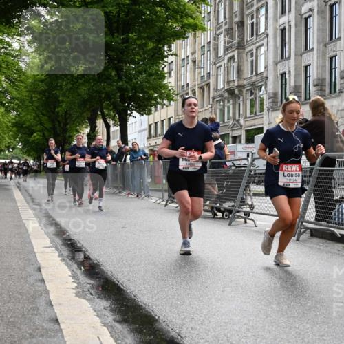 14.06.2026 - REWE Women's Run J. Mangold http://msf.ph/oto/9752723 14.06.2026 10:08:34 Ziel 10124, 10259, 10376, 10692, 10793, 11197, 11219 meine-sportfotos.de