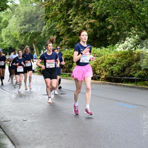 14.06.2026 - REWE Women's Run Dr. Thomas Lammeyer http://msf.ph/oto/9752738 14.06.2026 09:15:41 Laufen 10102, 10650 meine-sportfotos.de