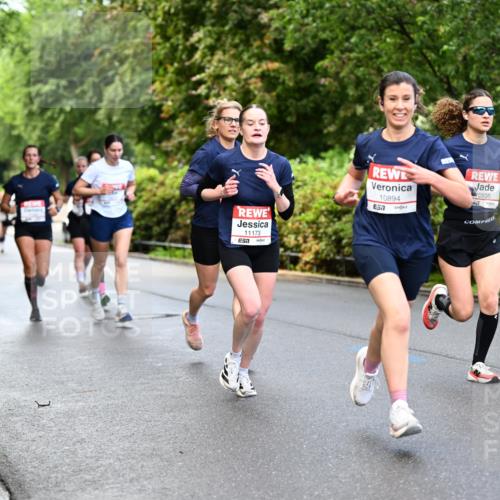 14.06.2026 - REWE Women's Run Dr. Thomas Lammeyer http://msf.ph/oto/9752784 14.06.2026 09:15:44 Laufen 11173, 7, 10894, 657, 0935, 57 meine-sportfotos.de