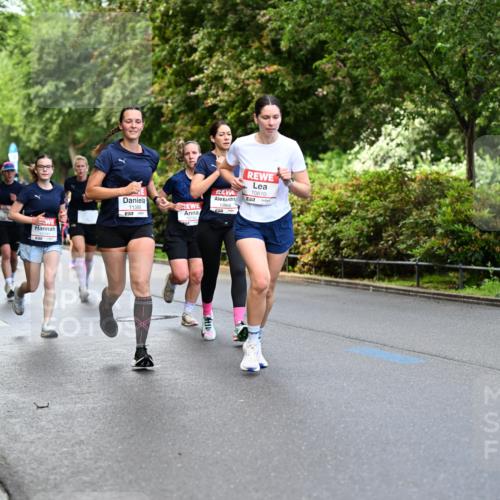 14.06.2026 - REWE Women's Run Dr. Thomas Lammeyer http://msf.ph/oto/9752810 14.06.2026 09:15:46 Laufen 11388, 10870, 577, 10762 meine-sportfotos.de