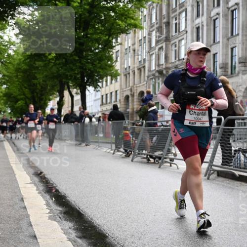 14.06.2026 - REWE Women's Run J. Mangold http://msf.ph/oto/9752918 14.06.2026 10:09:12 Ziel 10047, 10139, 10360, 10977, 11431 meine-sportfotos.de